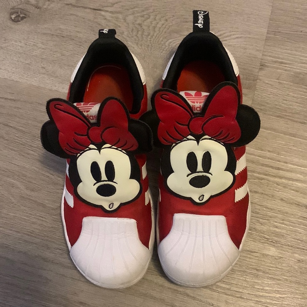 Adidas Mini Mouse SuperStar kids shoes
